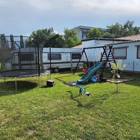 Melanie Apartman Velky Meder Exterior photo