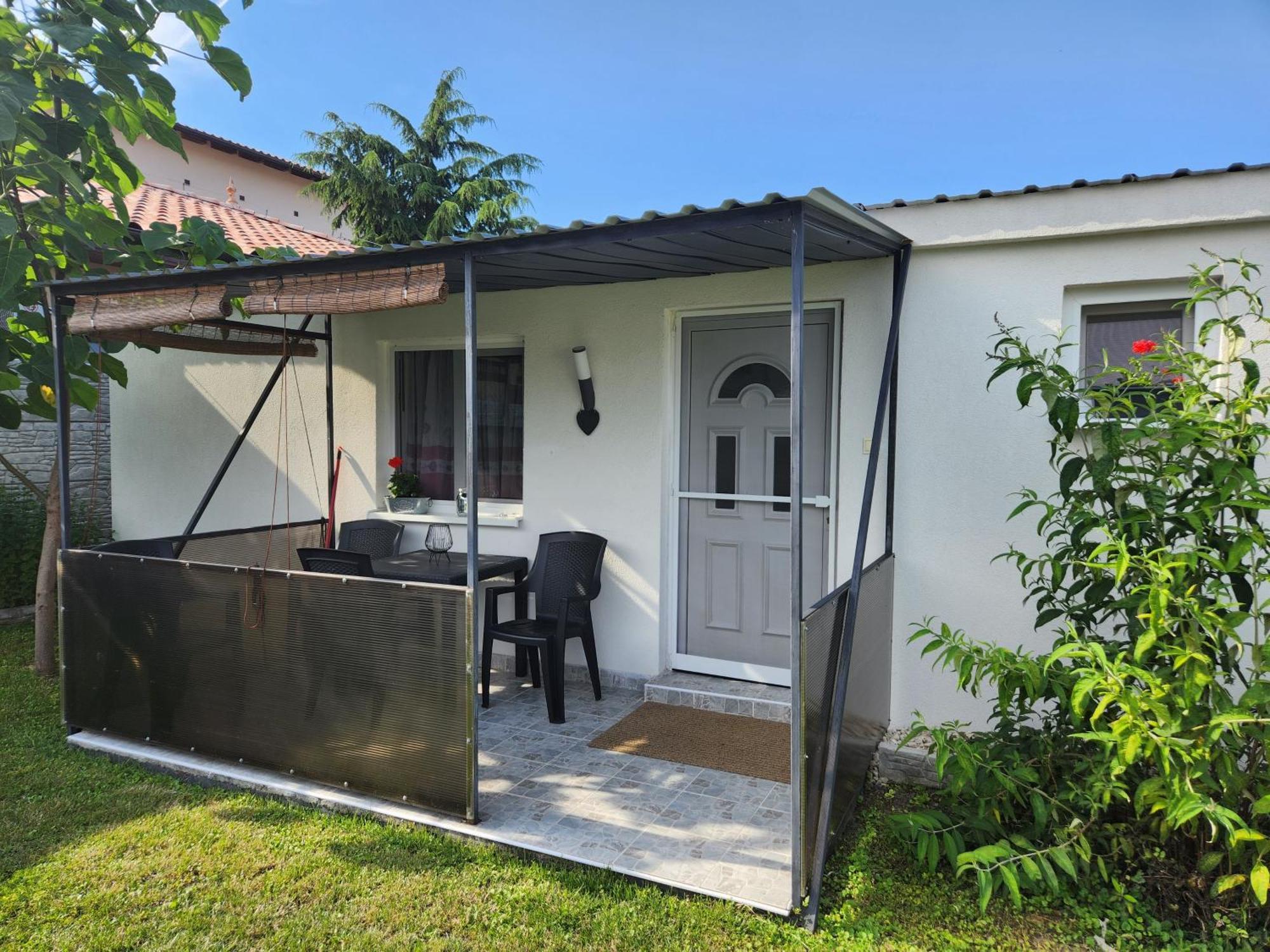 Melanie Apartman Velky Meder Exterior photo